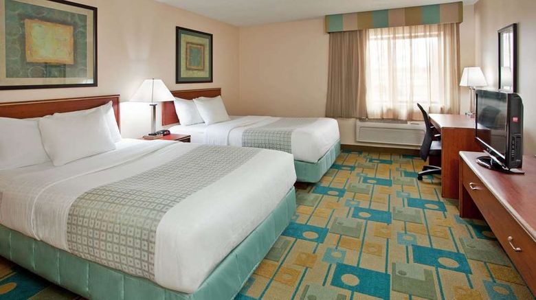 <b>La Quinta Inn Des Moines/West-Clive Room</b>. Images powered by <a href="https://iceportal.shijigroup.com/" title="IcePortal" target="_blank">IcePortal</a>.