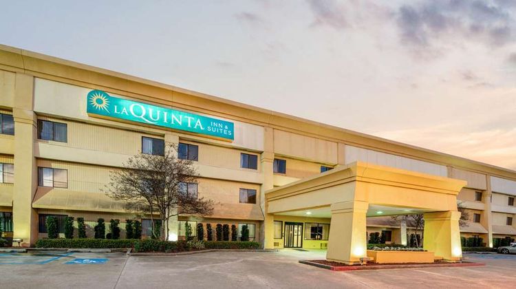 La Quinta Inn/Suites Baton Rouge Siegen Exterior