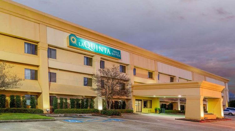 La Quinta Inn/Suites Baton Rouge Siegen Exterior