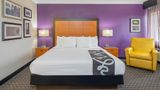 <b>La Quinta Inn/Suites Baton Rouge Siegen Suite</b>. Images powered by <a href="https://iceportal.shijigroup.com/" title="IcePortal" target="_blank">IcePortal</a>.