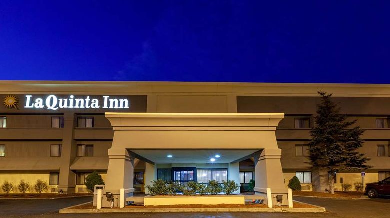 <b>La Quinta Inn Detroit Canton Exterior</b>. Images powered by <a href="https://iceportal.shijigroup.com/" title="IcePortal" target="_blank">IcePortal</a>.