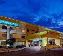 La Quinta Inn Detroit Southgate Exterior