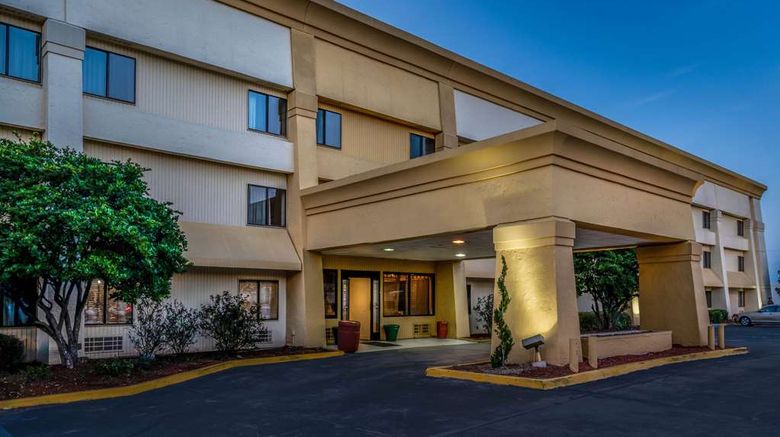 <b>Baymont by Wyndham Meridian Exterior</b>. Images powered by <a href="https://iceportal.shijigroup.com/" title="IcePortal" target="_blank">IcePortal</a>.