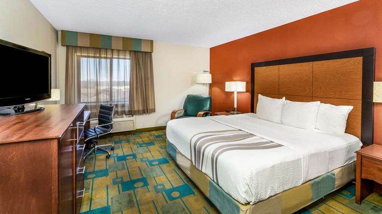 <b>Baymont by Wyndham Meridian Room</b>. Images powered by <a href="https://iceportal.shijigroup.com/" title="IcePortal" target="_blank">IcePortal</a>.