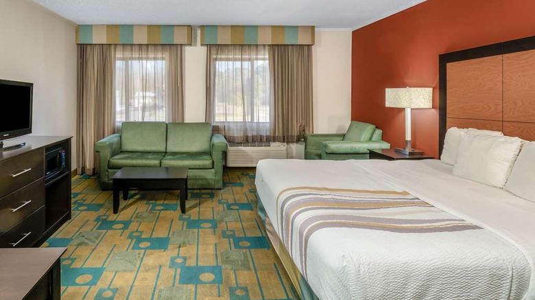 <b>Baymont by Wyndham Meridian Suite</b>. Images powered by <a href="https://iceportal.shijigroup.com/" title="IcePortal" target="_blank">IcePortal</a>.