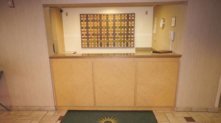 La Quinta Inn & Suites Plattsburgh Lobby