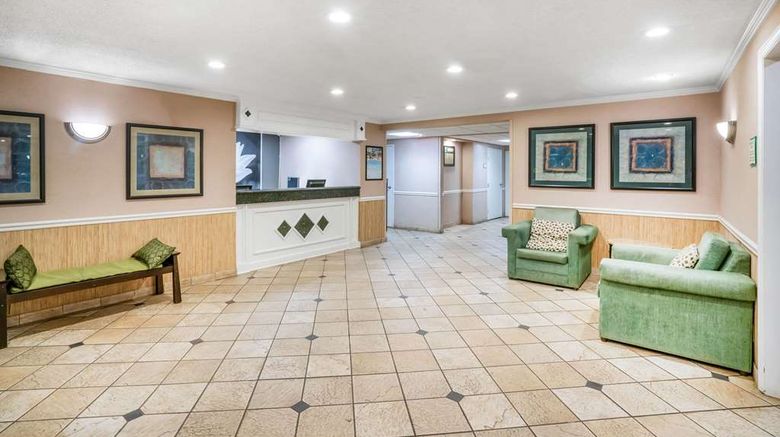 <b>La Quinta Nashville-Franklin Lobby</b>. Images powered by <a href="https://iceportal.shijigroup.com/" title="IcePortal" target="_blank">IcePortal</a>.