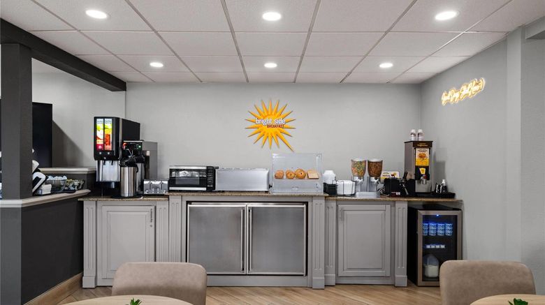 <b>La Quinta Inn Milwaukee Arpt/Oak Creek Other</b>. Images powered by <a href="https://iceportal.shijigroup.com/" title="IcePortal" target="_blank">IcePortal</a>.