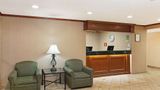 <b>La Quinta Inn & Suites Stevens Point Lobby</b>. Images powered by <a href="https://iceportal.shijigroup.com/" title="IcePortal" target="_blank">IcePortal</a>.