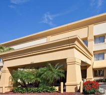 La Quinta Inn Tampa East Fairgrounds Exterior