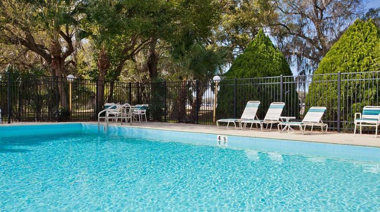 <b>La Quinta Inn Tampa East Fairgrounds Pool</b>. Images powered by <a href="https://iceportal.shijigroup.com/" title="IcePortal" target="_blank">IcePortal</a>.