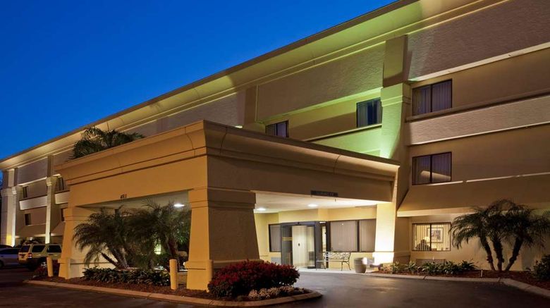 <b>La Quinta Inn Tampa East Fairgrounds Exterior</b>. Images powered by <a href="https://iceportal.shijigroup.com/" title="IcePortal" target="_blank">IcePortal</a>.