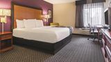 Wingate by Wyndham Brunswick Suite