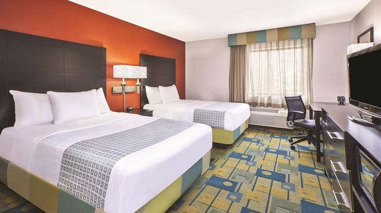 <b>La Quinta Inn Toledo Perrysburg Room</b>. Images powered by <a href="https://iceportal.shijigroup.com/" title="IcePortal" target="_blank">IcePortal</a>.
