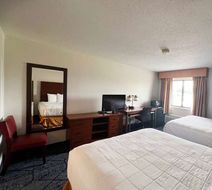 Baymont by Wyndham Columbia Room