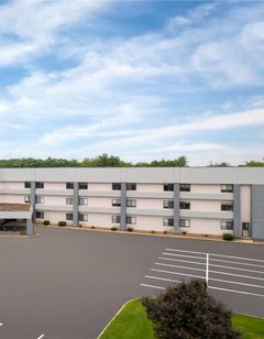 Baymont by Wyndham Columbia