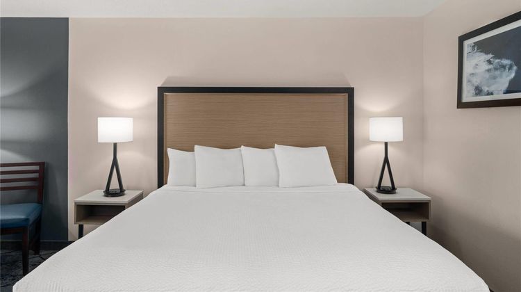 Baymont by Wyndham Columbia Room