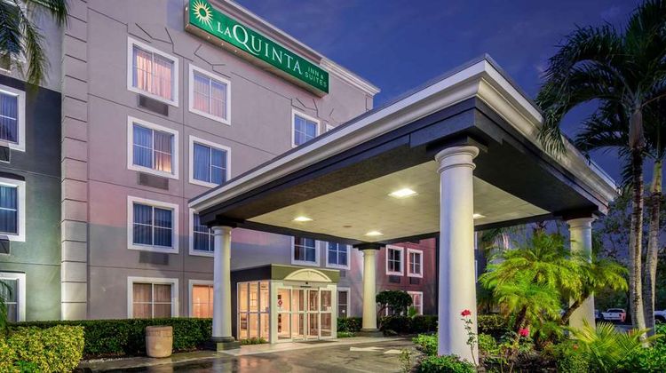 La Quinta Inn Naples Exterior
