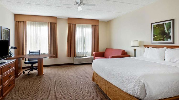 La Quinta Inn Sunrise/Sawgrass Mills Suite