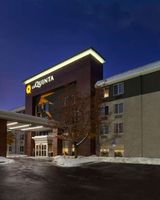 La Quinta Inn & Suites Detroit Utica