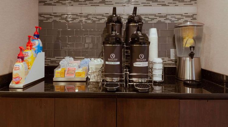 La Quinta Inn & Suites Detroit Utica Other