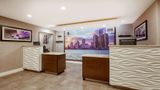 La Quinta Inn & Suites Detroit Utica Lobby