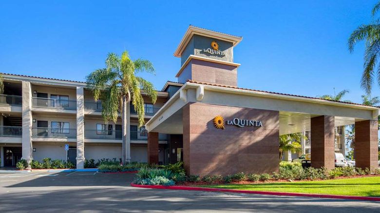 <b>La Quinta Inn Santa Ana Exterior</b>. Images powered by <a href="https://iceportal.shijigroup.com/" title="IcePortal" target="_blank">IcePortal</a>.