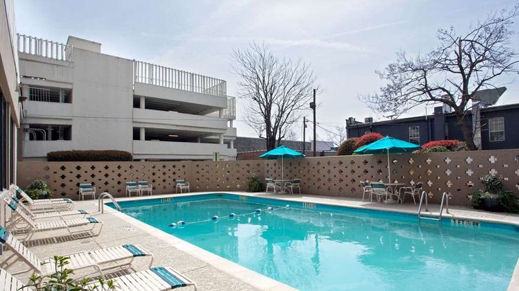 La Quinta Inn & Suites Downtown Pool