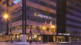 La Quinta Inn & Suites Chicago Downtown Exterior