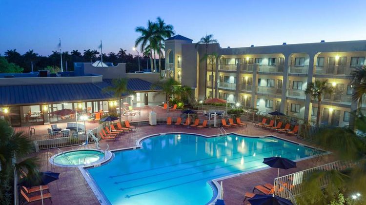 La Quinta Inn & Suites Fort Myers Pool