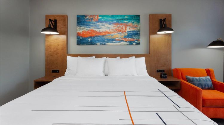 La Quinta Inn & Suites Fort Myers Room