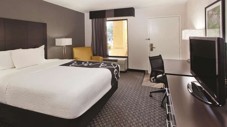 La Quinta Inn Charleston Riverview Room