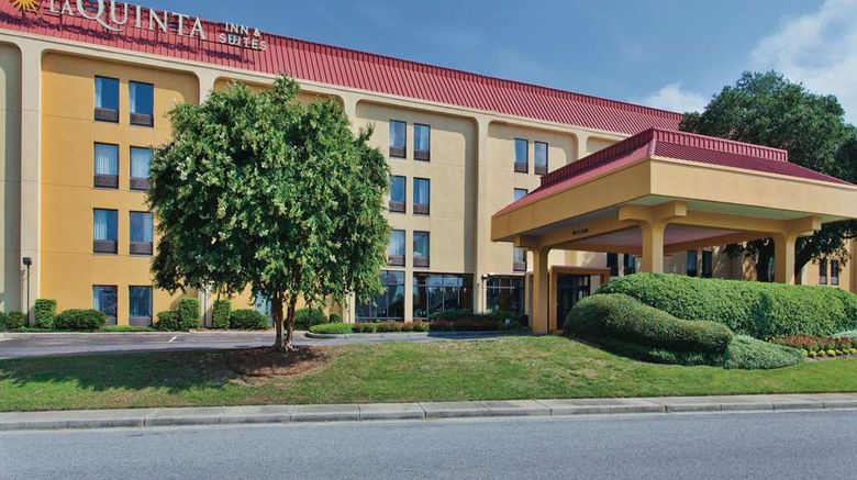 La Quinta Inn Charleston Riverview Exterior. Images powered by <a href="https://iceportal.shijigroup.com" target="_blank" rel="noopener">Ice Portal</a>.