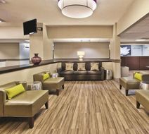 La Quinta Inn Charleston Riverview Lobby