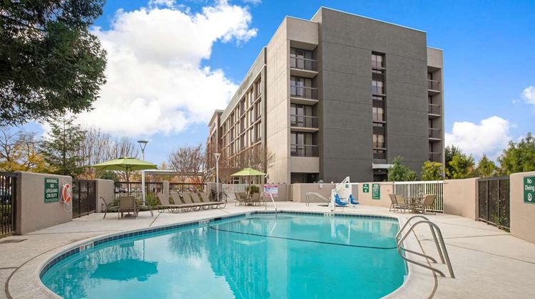 La Quinta Inn & Suites Rancho Cordova Pool