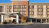 <b>La Quinta Inn & Suites Rancho Cordova Exterior</b>. Images powered by <a href="https://iceportal.shijigroup.com/" title="IcePortal" target="_blank">IcePortal</a>.