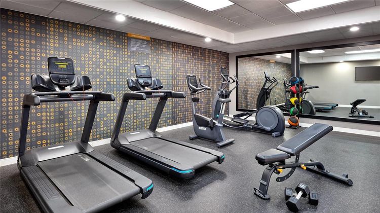 La Quinta Inn & Suites Thousand Oaks Health