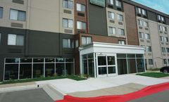 La Quinta Inn & Suites Baltimore North