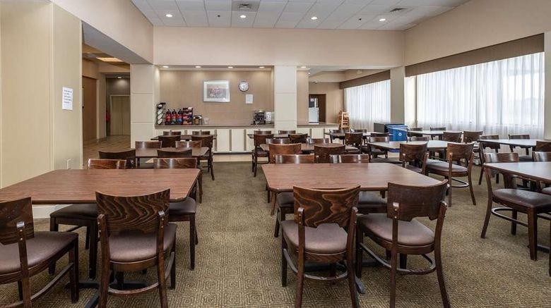 <b>La Quinta Inn & Suites New Haven Other</b>. Images powered by <a href="https://iceportal.shijigroup.com/" title="IcePortal" target="_blank">IcePortal</a>.