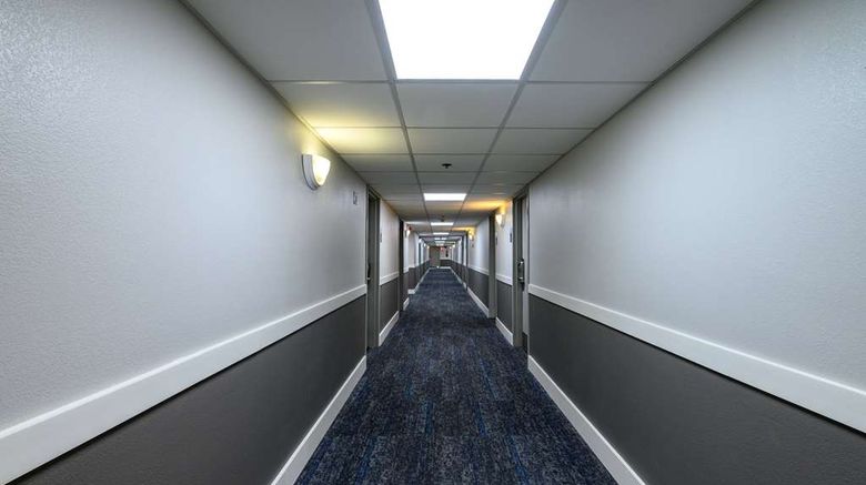 <b>La Quinta Inn & Suites New Haven Other</b>. Images powered by <a href="https://iceportal.shijigroup.com/" title="IcePortal" target="_blank">IcePortal</a>.