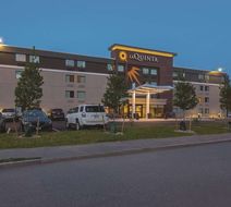 La Quinta Inn & Suites Portland Exterior