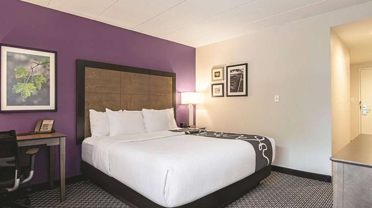 La Quinta Inn & Suites Portland Room