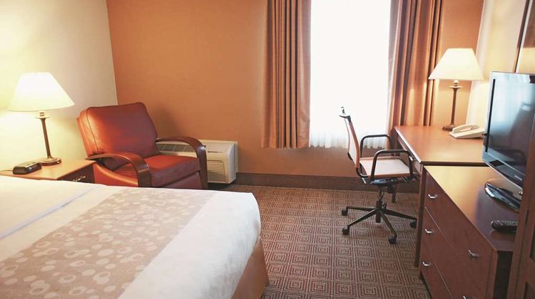 La Quinta Inn & Suites Stamford Room