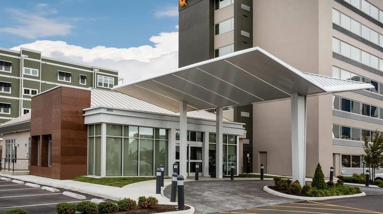 La Quinta Inn & Suites Virginia Beach Exterior