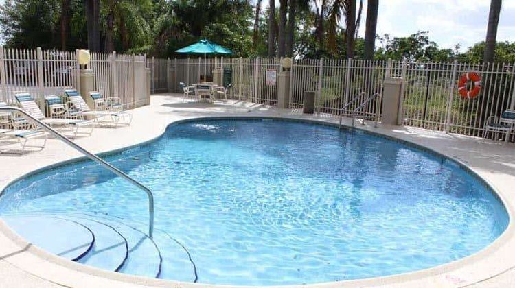 La Quinta Inn Ft Lauderdale Tamarac East Pool