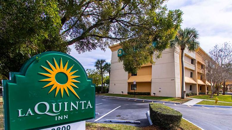 <b>La Quinta Inn Ft Lauderdale Tamarac East Exterior</b>. Images powered by <a href="https://iceportal.shijigroup.com/" title="IcePortal" target="_blank">IcePortal</a>.