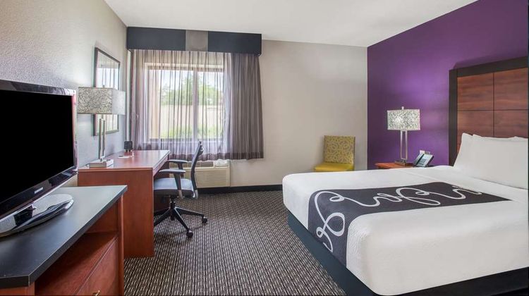 La Quinta Inn & Suites Atlanta Roswell Room