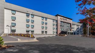 La Quinta Inn & Suites Atlanta Roswell