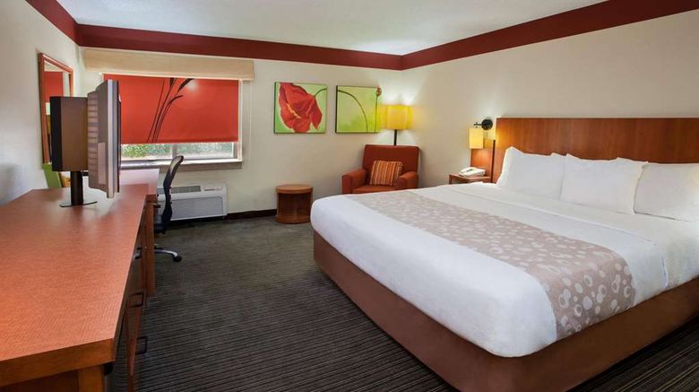 <b>Travelodge Columbus State University Room</b>. Images powered by <a href="https://iceportal.shijigroup.com/" title="IcePortal" target="_blank">IcePortal</a>.