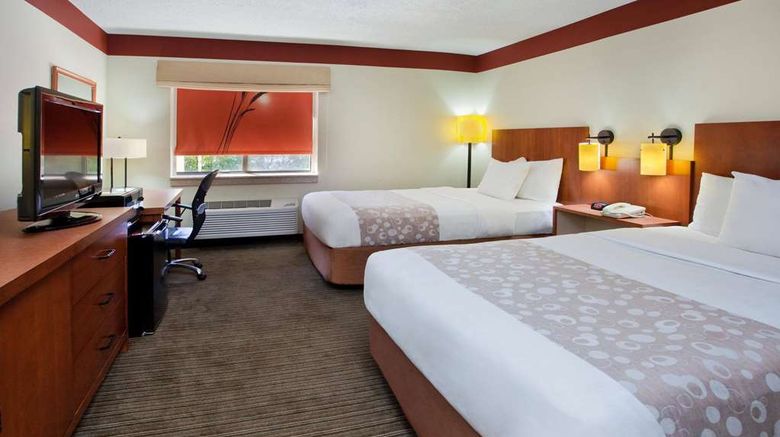 <b>Travelodge Columbus State University Room</b>. Images powered by <a href="https://iceportal.shijigroup.com/" title="IcePortal" target="_blank">IcePortal</a>.